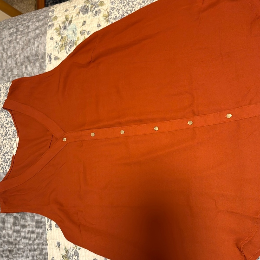 Maurice’s sleeveless blouse